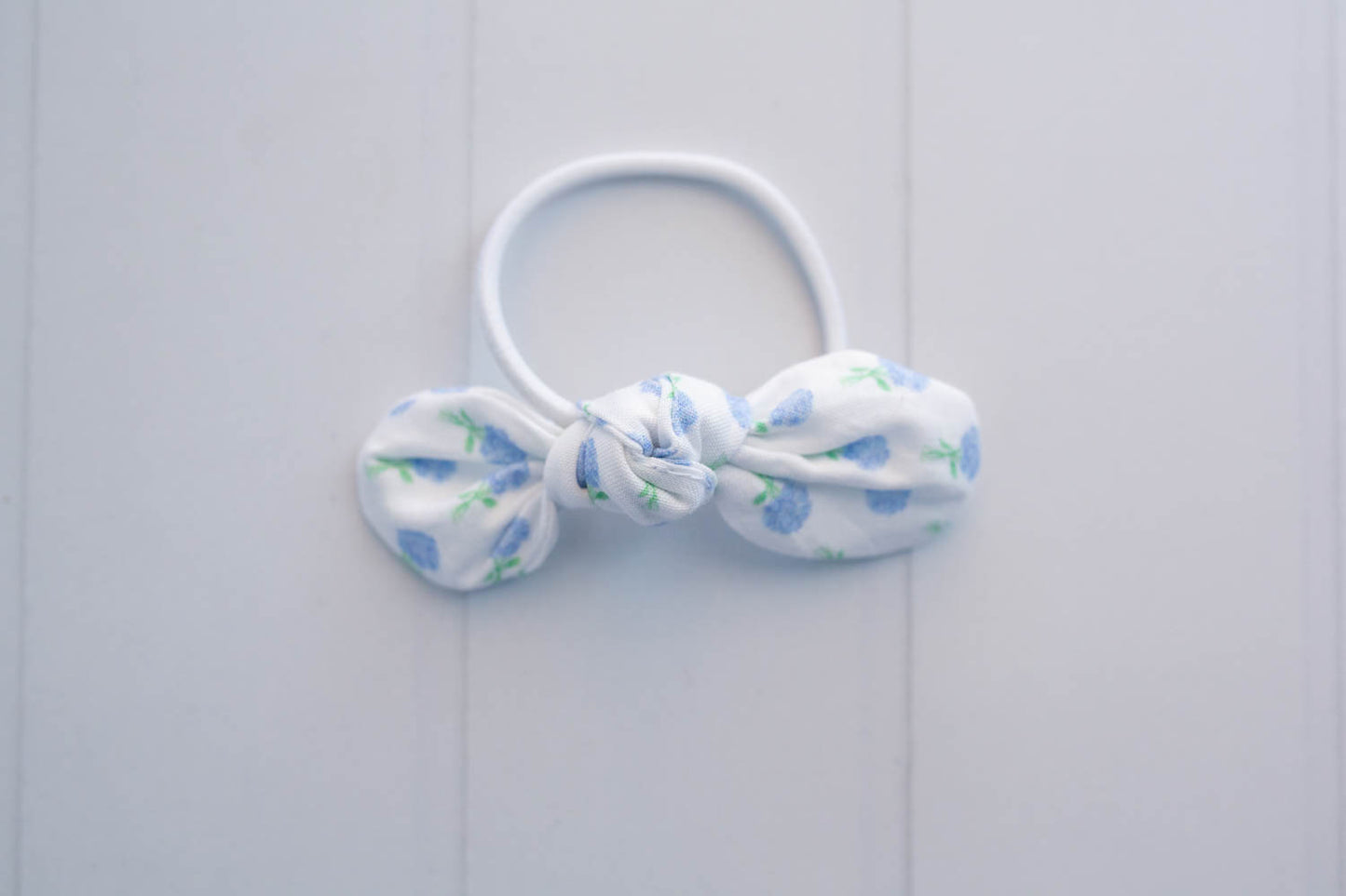 Jen Strandberg Studio X Sunshine Style Hydrangea Bow Hair Tie