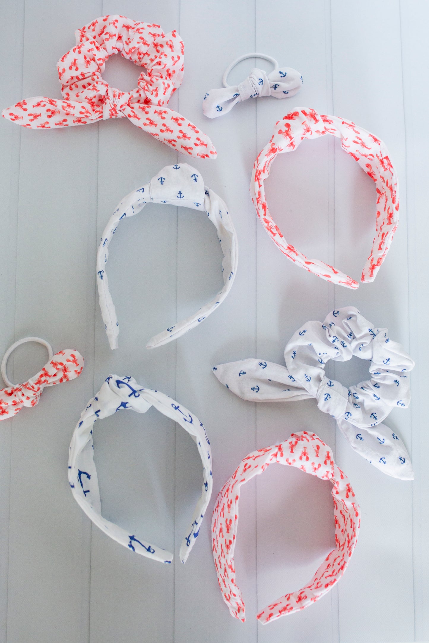 Mini Lobster Bow Hair Tie