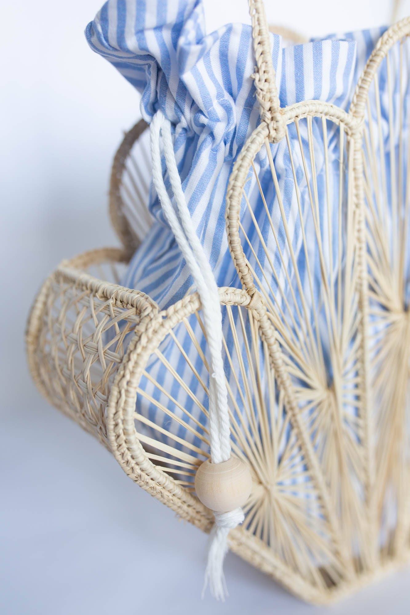 Palm Beach Island Raffia Shell Bag Sea Blue